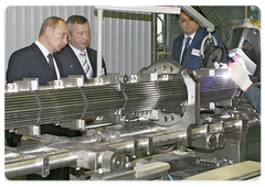 Vladimir Putin visited the machine-building plant «Elemach» in the town of Elektrostal|29 july, 2008|15:20