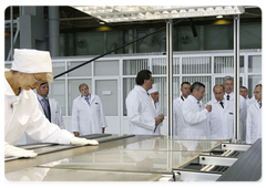 Vladimir Putin visited the machine-building plant «Elemach» in the town of Elektrostal|29 july, 2008|15:20