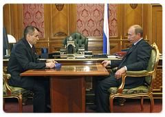 Prime Minister Vladimir Putin met with Interior Minister Rashid Nurgaliev|12 august, 2008|18:16