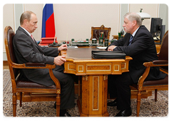 Prime Minister Vladimir Putin chaired a meeting with Federation Council Speaker Sergei Mironov|15 august, 2008|17:00