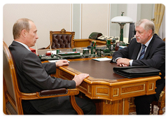 Prime Minister Vladimir Putin chaired a meeting with Federation Council Speaker Sergei Mironov|15 august, 2008|17:00