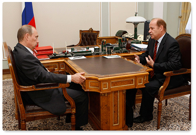 Prime Minister Vladimir Putin chaired a meeting with Governor of the Orenburg Region Alexei Chernyshev