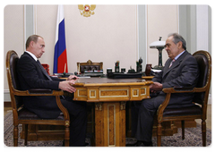 Prime Minister Vladimir Putin held a meeting with Mintimer Shaimiyev, President of the Republic of Tatarstan|19 august, 2008|19:00