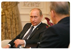 Prime Minister Vladimir Putin met with Jacques Rogge, president of the International Olympic Committee|8 august, 2008|15:30