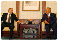 В рамках рабочего визита в КНР Председатель Правительства РФ В.В.Путин встретился с президентом Казахстана Н.А.Назарбаевым|8 августа, 2008|23:30