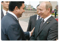 В рамках рабочего визита в КНР Председатель Правительства РФ В.В.Путин встретился с президентом Туркменистана Г.М.Бердымухамедовым|8 августа, 2008|23:30