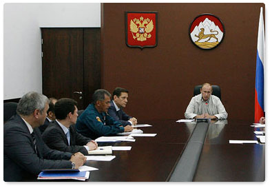 Глава Правительства В.В.Путин провел совещание в связи с событиями в Южной Осетии
