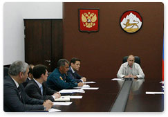 Глава Правительства В.В.Путин провел совещание в связи с событиями в Южной Осетии