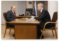 Prime Minister Vladimir Putin met with Ulyanovsk Region Governor Sergei Morozov