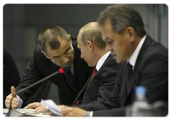 Interior Minister Rashid Nurgaliev at a video conference of the Federal Operative Headquarters for the liquidation of the aftermath of the armed conflict in South Ossetia|16 september, 2008|15:00