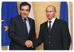 Russian Prime Minister Vladimir Putin met with French Prime Minister Francois Fillon|19 september, 2008|22:00