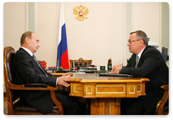 Prime Minister Vladimir Putin had a working meeting with VTB (Vneshtorgbank) President Andrei Kostin