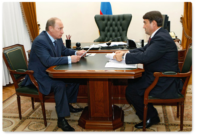 Prime Minister Vladimir Putin, on a working trip to Astrakhan, had a meeting with the Russian Transport Minister Igor Levitin