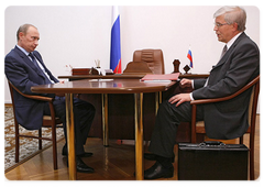 Russian Prime Minister Vladimir Putin held a working meeting with the head of Central bank of Russia Sergei Ignatiev|5 september, 2008|13:20