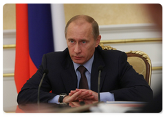 Prime Minister Vladimir Putin chaired a meeting of the Government Presidium|12 january, 2009|15:00