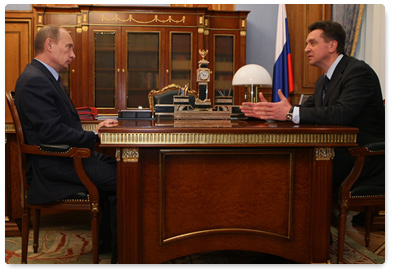 Prime Minister Vladimir Putin met with Stavropol Territory Governor Valery Gayevsky