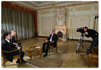 Интервью В.В.Путина Первому каналу германского телевидения «АРД»