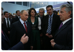 В.В.Путин посетил крупнейшую в Европе сельскохозяйственную выставку «Зеленая неделя-2009»|16 января, 2009|20:02
