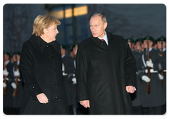 Prime Minister Vladimir Putin held talks with German Chancellor Angela Merkel|16 january, 2009|21:32
