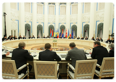 Vladimir Putin took part in the international conference in Moscow on ensuring Russian gas supplies to European consumers|17 january, 2009|17:00