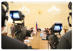 Prime Minister Vladimir Putin chaired a meeting of the Government Presidium|19 january, 2009|14:00