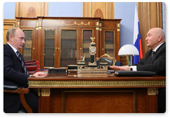 Vladimir Putin met with Moscow Mayor Yury Luzhkov