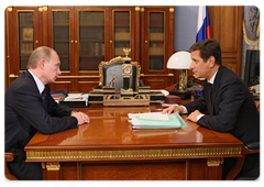 Prime Minister Vladimir Putin met with Deputy Prime Minister Alexander Zhukov|23 january, 2009|14:00