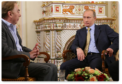 Prime Minister Vladimir Putin met with British composer Andrew Lloyd Webber