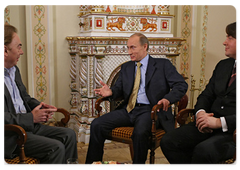 Prime Minister Vladimir Putin met with British composer Andrew Lloyd Webber|15 november, 2008|15:00