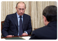 Prime Minister Vladimir Putin had a working meeting with Transport Minister Igor Levitin|31 january, 2009|13:00