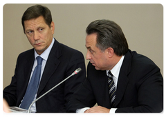 Deputy Prime Minister Alexander Zhukov and Minister of Sport and Tourism Vitaly Mutko during a meeting on the implementation of the sports facilities construction programme|1 october, 2009|20:37