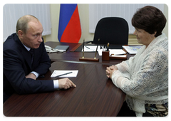 Prime Minister Vladimir Putin met with visitors to the Public Reception Office of the United Russia Party Chairman|1 october, 2009|20:37