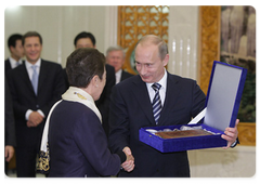 Prime Minister Vladimir Putin during an awards ceremony for the winners of contests held during the Year of the Russian Language in China|13 october, 2009|18:50