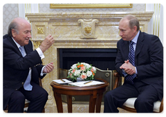 Prime Minister Vladimir Putin meting with FIFA President Joseph Blatter|15 october, 2009|19:53
