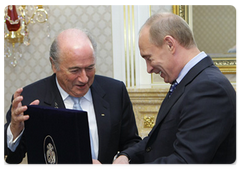 Prime Minister Vladimir Putin meting with FIFA President Joseph Blatter|15 october, 2009|19:53