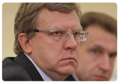 Deputy Prime Minister and Minister of Finance Alexei Kudrin, left, and First Deputy Prime Minister Igor Shuvalov at the Government Presidium meeting|2 october, 2009|17:41