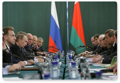 Prime Minister Vladimir Putin chaired Russian-Belarusian talks