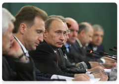 Prime Minister Vladimir Putin at a meeting with Belarusian Prime Minister Sergei Sidorsky|28 october, 2009|17:51