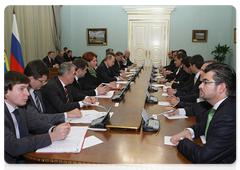 Prime Minister Vladimir Putin met with President of Ecuador Rafael Correa|29 october, 2009|14:12