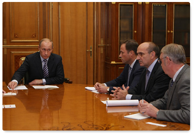 Prime Minister Vladimir Putin met with Avtovaz executives and shareholders