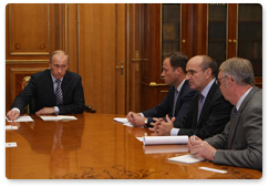 Prime Minister Vladimir Putin met with Avtovaz executives and shareholders