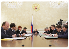 Prime Minister Vladimir Putin at a meeting of the Presidium of the Government of the Russian Federation|8 october, 2009|16:30