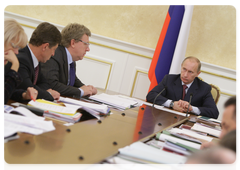 Prime Minister Vladimir Putin at a meeting of the Presidium of the Government of the Russian Federation|8 october, 2009|16:30