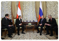 Prime Minister Vladimir Putin and Austrian Chancellor Werner Faymann|11 november, 2009|15:08