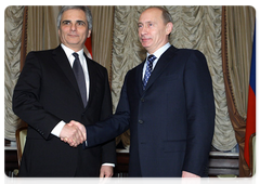 Prime Minister Vladimir Putin and Austrian Chancellor Werner Faymann|11 november, 2009|15:08