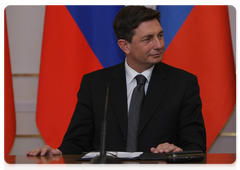 Prime Minister Vladimir Putin and Slovenian Prime Minister Borut Pahor held a joint press conference|14 november, 2009|14:59