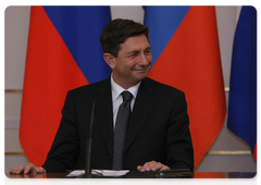 В.В.Путин и Председатель Правительства Республики Словения Б.Пахор выступили с заявлениями для прессы|14 ноября, 2009|14:59