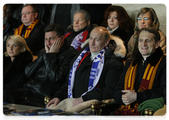 Prime Minister Vladimir Putin and Slovenian Prime Minister Borut Pahor attended the first 2010 World Cup qualifying match between the Russian and Slovenian national teams|14 november, 2009|21:00