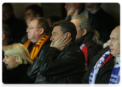 Prime Minister Vladimir Putin and Slovenian Prime Minister Borut Pahor attended the first 2010 World Cup qualifying match between the Russian and Slovenian national teams|14 november, 2009|21:00