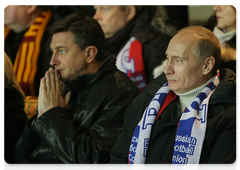 Prime Minister Vladimir Putin and Slovenian Prime Minister Borut Pahor attended the first 2010 World Cup qualifying match between the Russian and Slovenian national teams|14 november, 2009|21:00